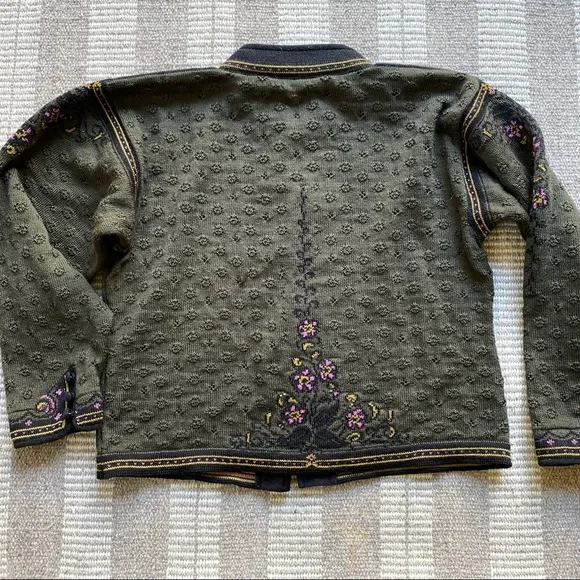 DALE OF NORWAY Olive and Violet Embroidered Cardigan,size Large - Picture 8 of 8